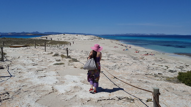 Take Me Back  #Formentera #SesIlettes #playa  #beach #woman #girl