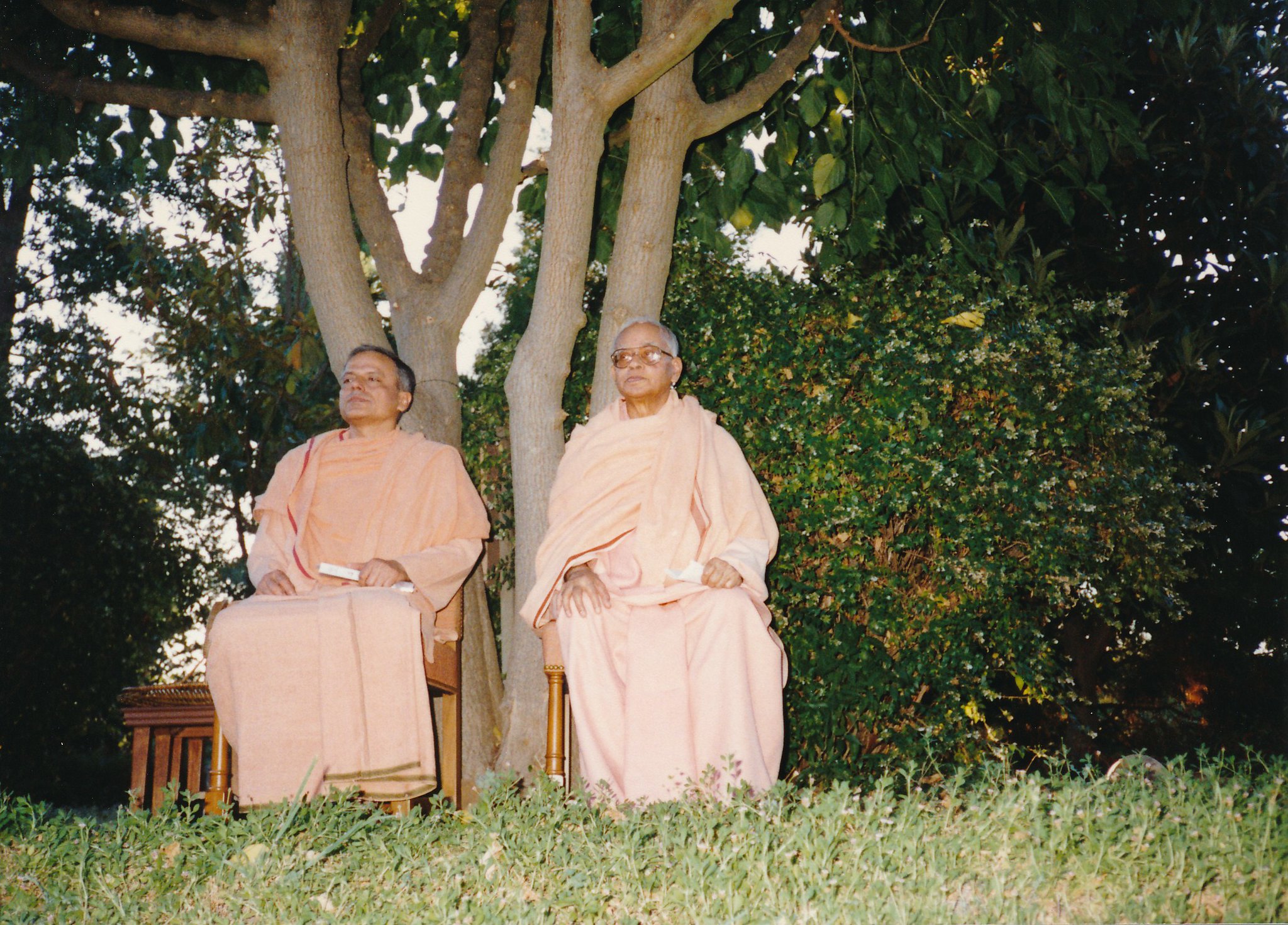 Sacramento Swami Prapannananda Swami Shraddhananda Guru Purnima