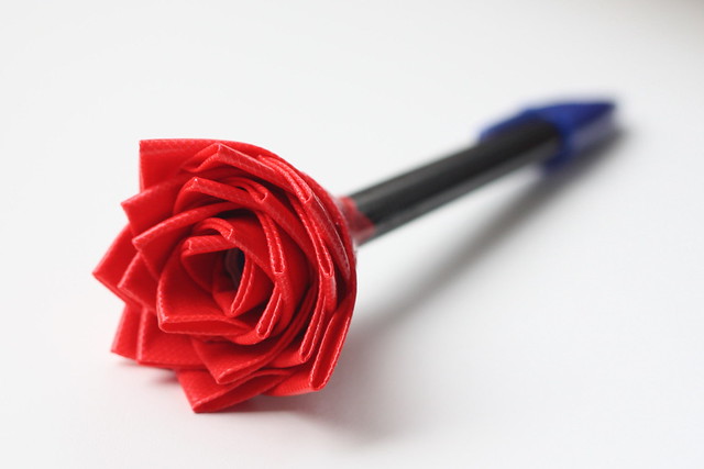 Red Rose Pen