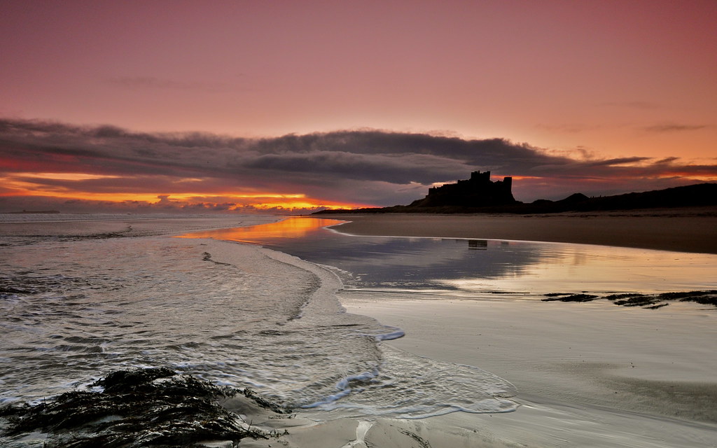 Dawn arrives slowly over Bamburgh by petefreeman75