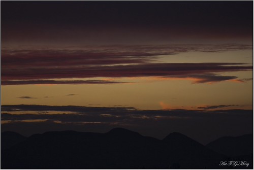 Más allá de la cima by Art.Mary, sky españa naturaleza mountains nature night clouds contraluz landscape noche andalucía spain paisaj