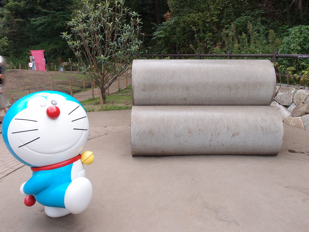 ドラえもんと土管 Doraemon And Earthen Pipe 藤子 F 不二雄ミュージアム At Fuji Flickr