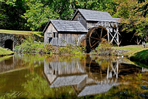 reflection mill water blueridgeparkway mabrymill