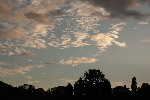 Skyline by tenaciousNancy, 