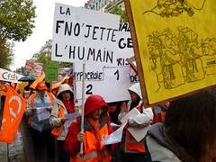 6 octobre 2012 : manifestation des PSAEE à Paris