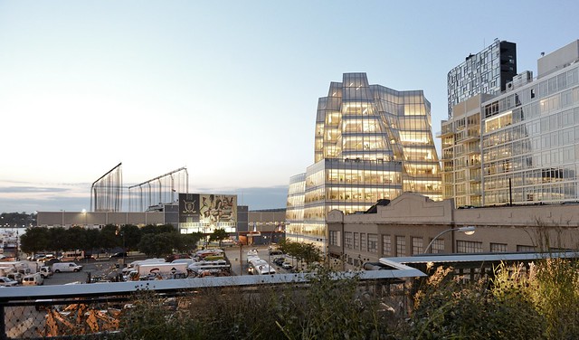 Frank Gehry from the High Line