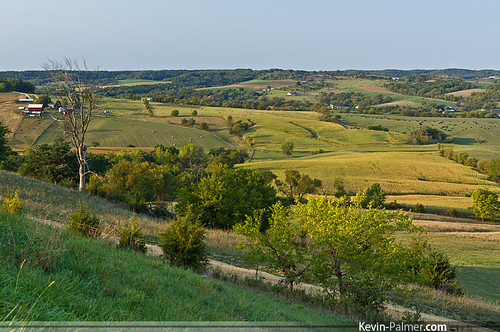 blue autumn trees red sky green fall grass yellow barn golden evening illinois corn elizabeth view cattle pentax scenic farmland hills hay bales overlook rolling route20 route84 galena kx longhollow tamron1750mmf28 jodaviesscounty