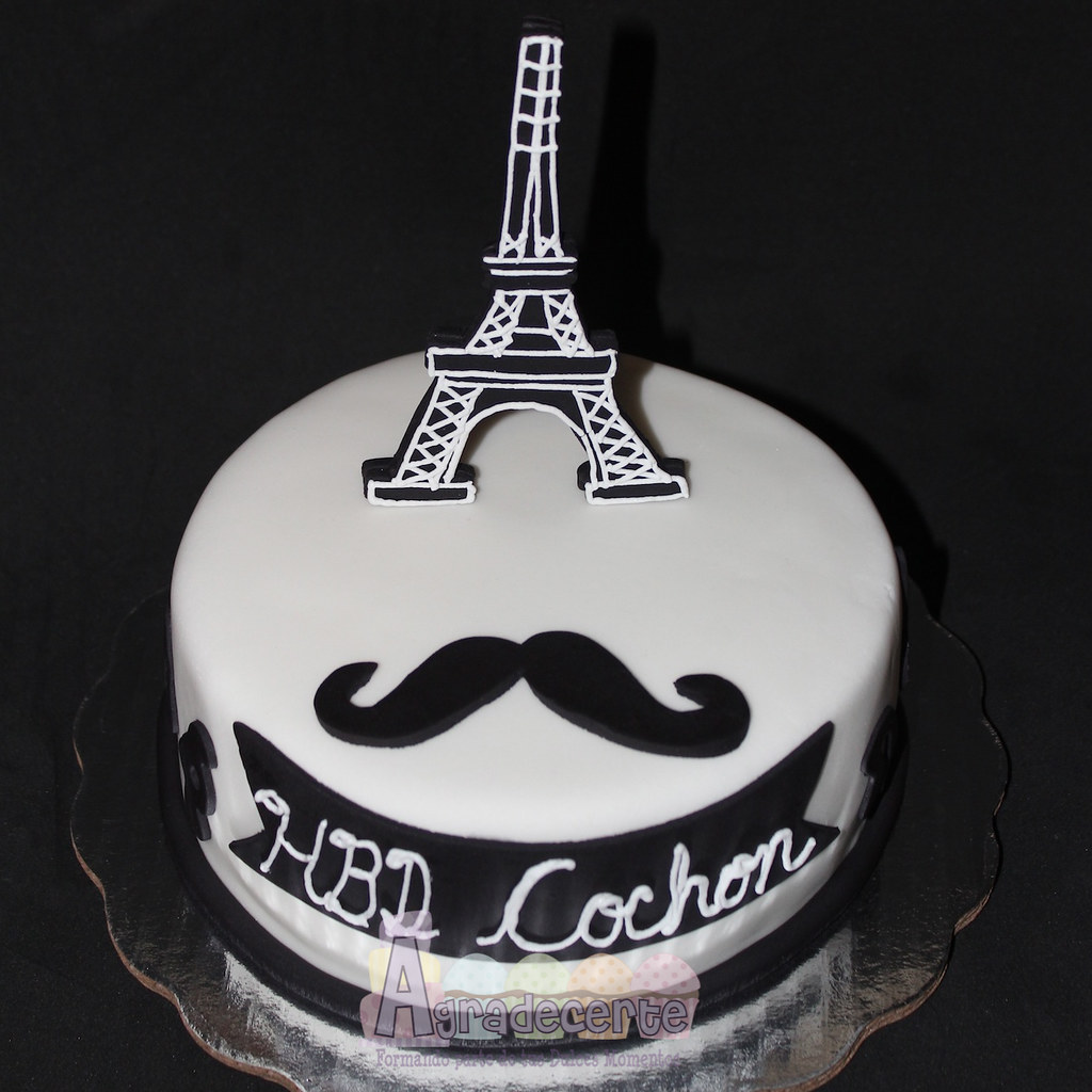 Torre Eiffel & Bigote | Pastel decorado con Fondant con Torr… | Flickr