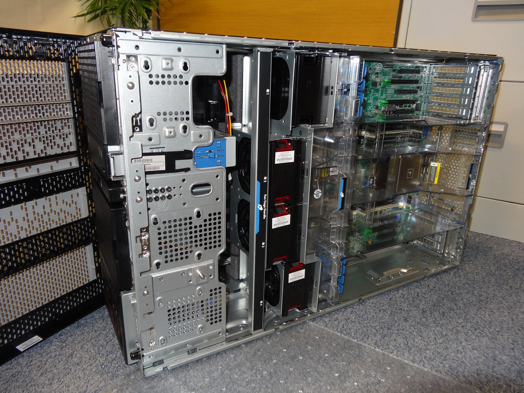 Clancy een kopje esthetisch HP ProLiant ML350p Gen8 Server | Dove Computer Solutions Ltd | Flickr
