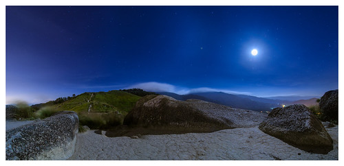 panorama moon landscape nikon hill malaysia midnight moonlight bukit mantin semenyih broga negerisembilan d7000 lensamalaya mhafiz87