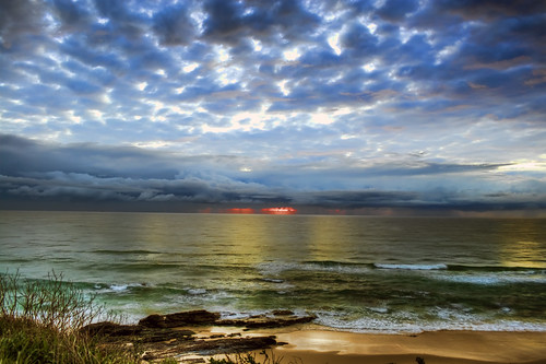 ocean lighting camera light sea sky sun colour reflection beach clouds digital sunrise lens photography aperture rocks exposure flickr waves newsouthwales colourful urunga nikond90 raychristy hungryheads