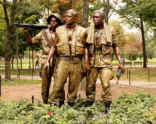 Vietnam War Memorial : Three Servicemen | by Thank You (22 Millions+) views