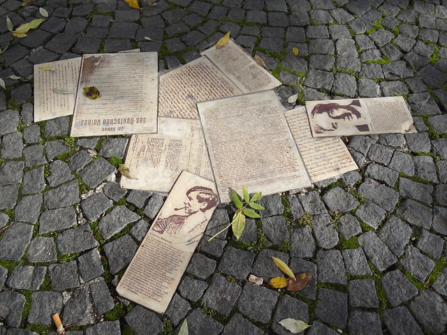 White Rose Movement Public Memorial - Geschwister-Scholl-Platz - Ludwig-Maximilians-Universitat - Munich - Germany - 01