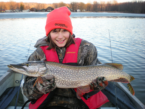 32 inch pike | Hannah is all smiles as she holds a chunky pi… | Flickr