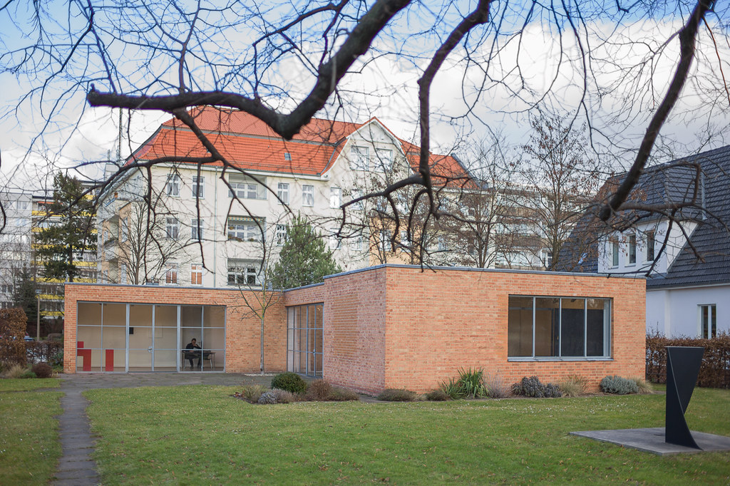 Berlin Mies Van Der Rohe Haus