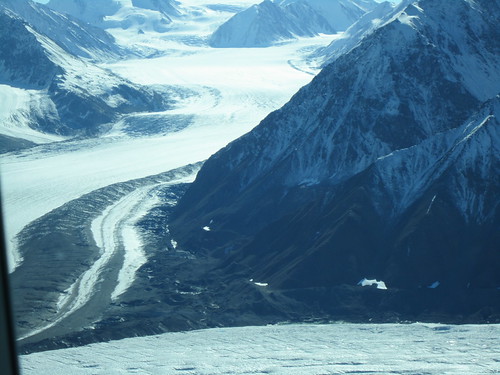 IMG_0360 by Sweet One, canada mountains airplane yukon glaciers icefields territory yt flightseeing kluanenationalpark klua