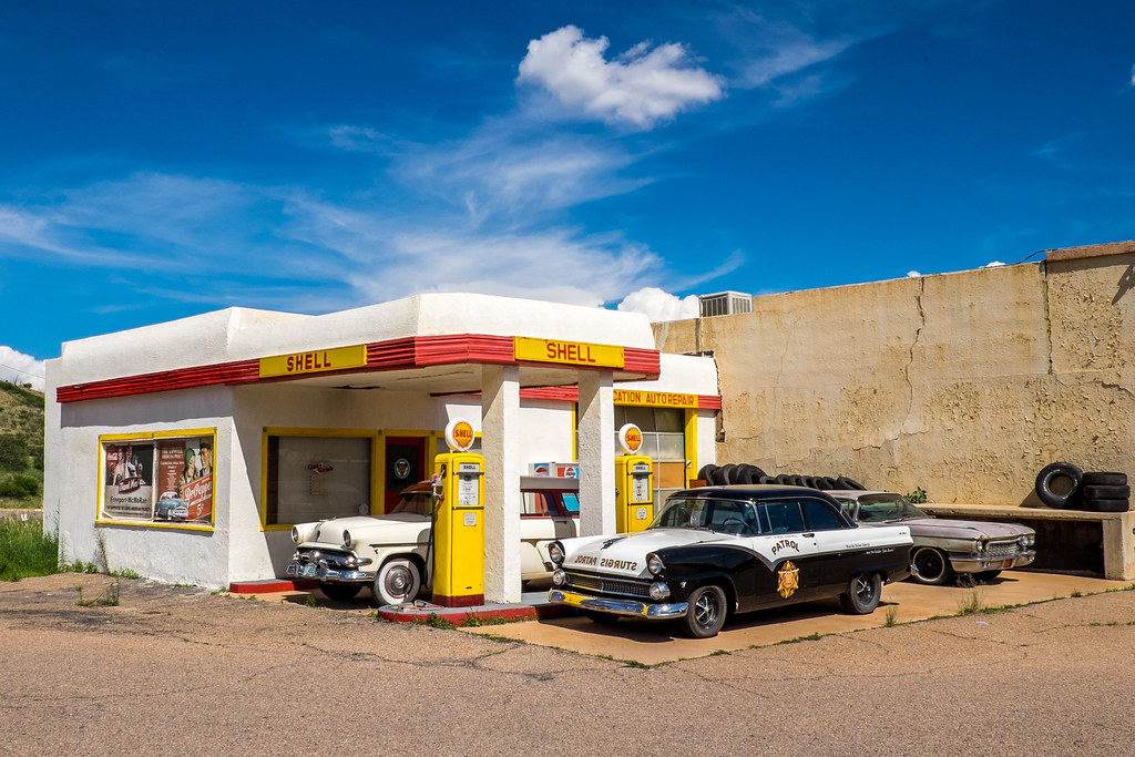Vintage Gas Station | Restored Shell Oil service station at … | Flickr