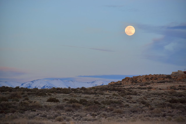 Antelope Island moonrise