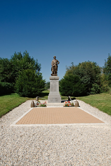 Monument aux morts de Torcy-le-Grand
