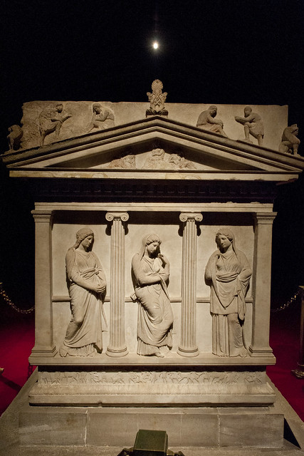 The sarcophagus of the mourning women, II