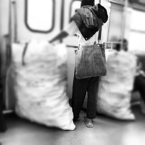 Heavy burden..... #jakarta #indonesia #people #kereta #commuterline #instaddict #instahub #igers #instadroid | by sochandaidai