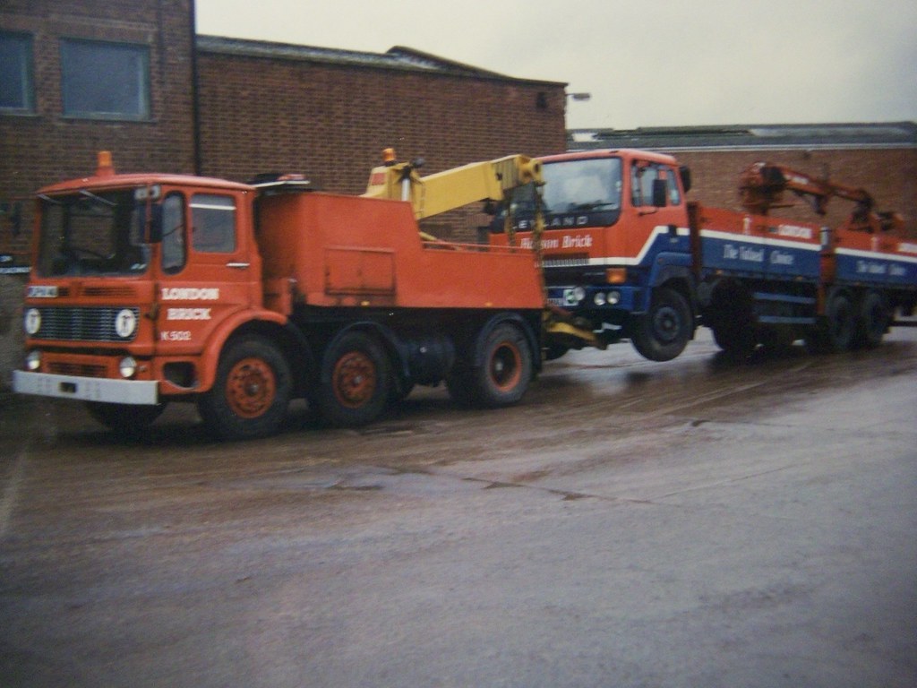 AEC Recovery Truck, FLP 614J & Leyland Constructor, F897 MAL.