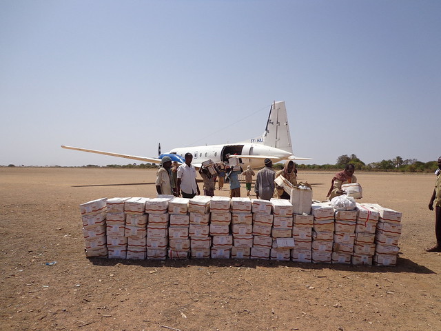 Somalia: children affected by conflict receive food supplements (photo 1/9)