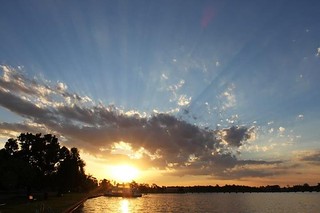 Sun Rays at Sunset on Lake Mulwala.