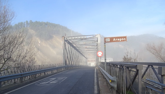 Sangüesa Puente de hierro sobre el rio Aragón Navarra 01
