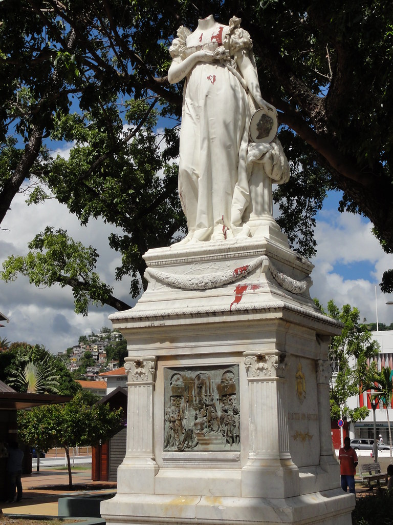 Josephine statue