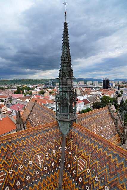 St. Elisabeth Cathedral, roof