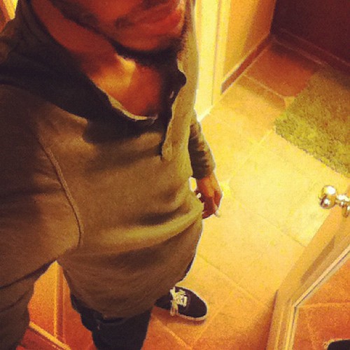I'm comfortable around the house. #oldasamuthafucka #22 #birthday #me #life #complexual #style #instagram #followers #popular #fashion #atlanta | by MisterNoir