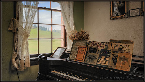 old music museum high view dynamic time antique piano range hdr molson