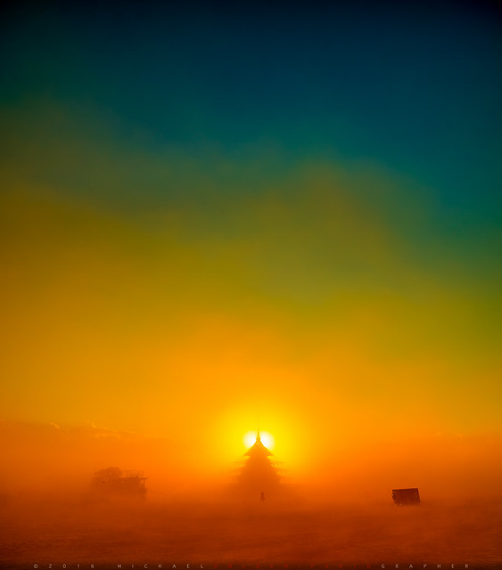 Temple 2016, sunrise of it's last day