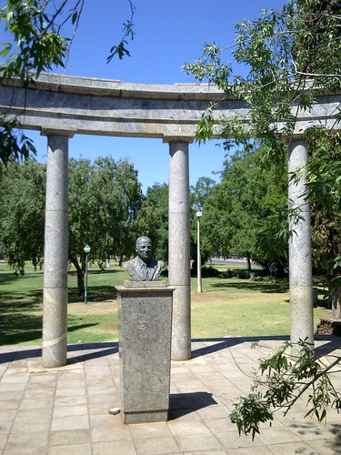 The Diggers' Memorial in the Ernest Oppenheimer Gardens | Flickr