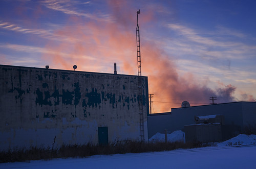 morning winter snow cold building architecture sunrise industrial winnipeg smoke manitoba