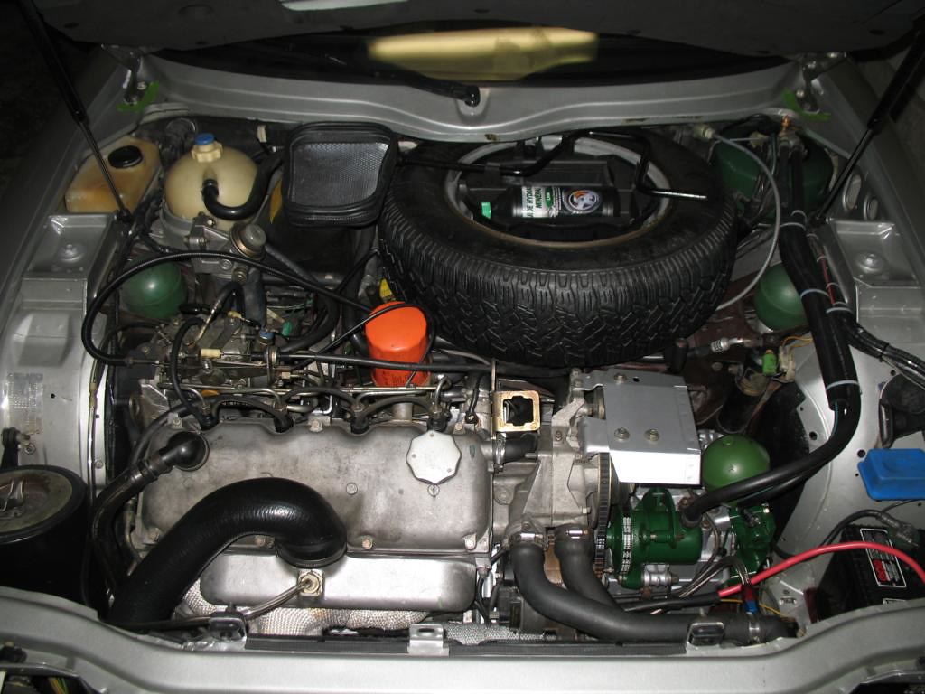 Citroen CX 25 TRD Turbo 2 Automatic Engine Bay