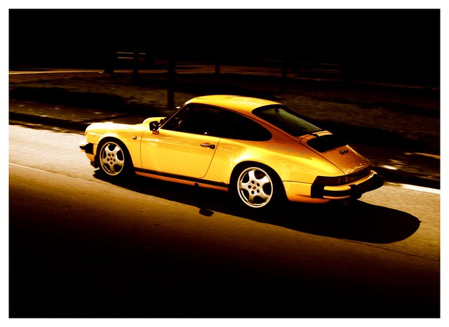 Porsche 911 twilight