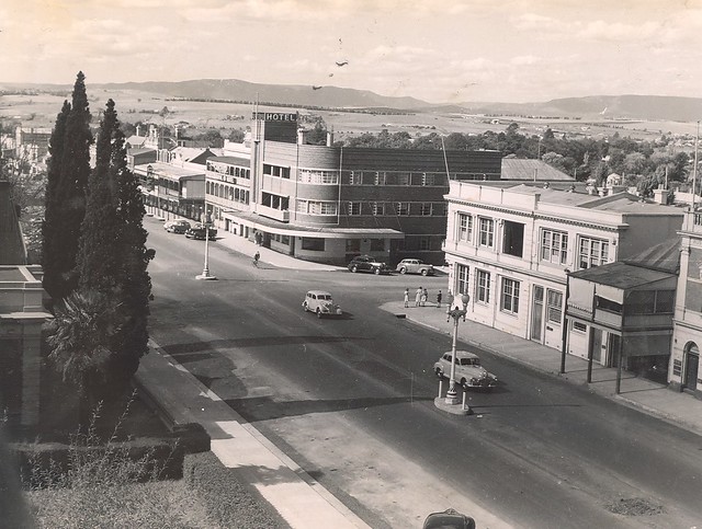View of William Street, Bathurst (NSW)