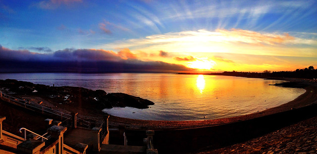 Vancouver Island January sunset ... Panorama