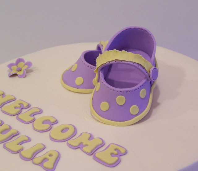 Baby Shoes cake