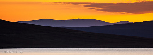 uk sunset orange yellow evening scotland places sutherland mainland recession badanloch