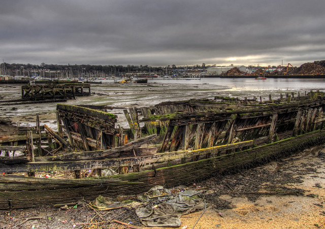 The boat graveyard in the River Itchen, Southampton