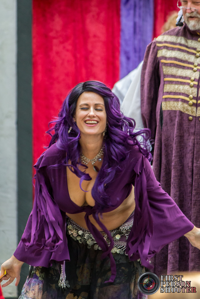 King Richard's Faire 2016 Cleavage Contest.