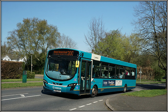 Arriva The Shires 3754, Knightsfield, WGC