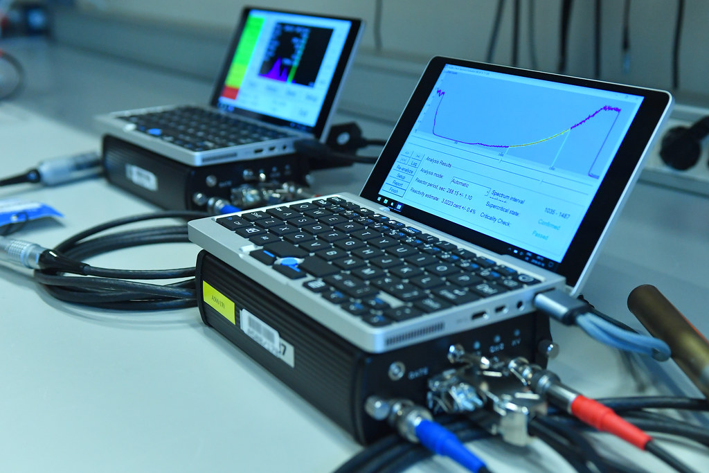 Mcat Resolution Computer MCAT with new Computer System (03010627) | Safeguards Equipm… | Flickr
