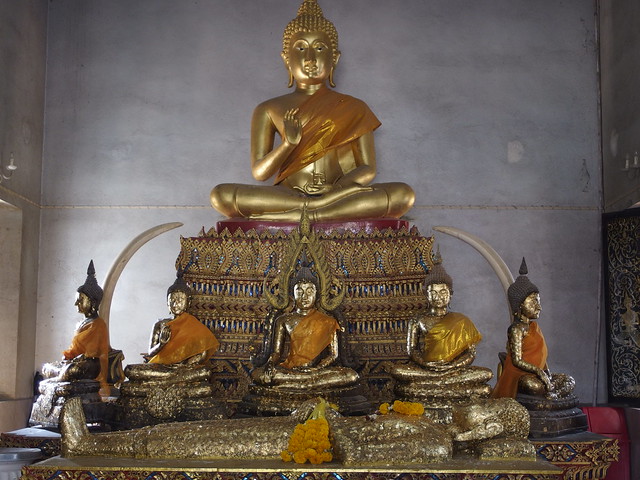 Pagoda Temple Tempel Suphanburi Central Thailand Wat Phra Non