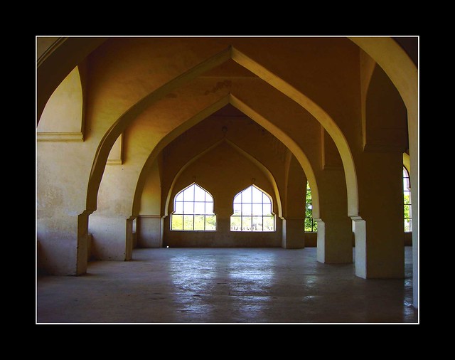 Jama Masjid interior- Gulbarga Fort