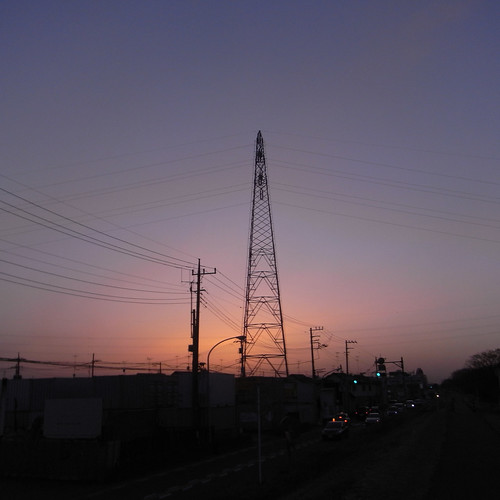 sunset dusk pylon powerlines electricwires r10