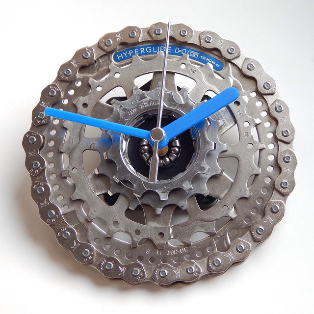 Recycled bike clock by ReCycle & BiCycle